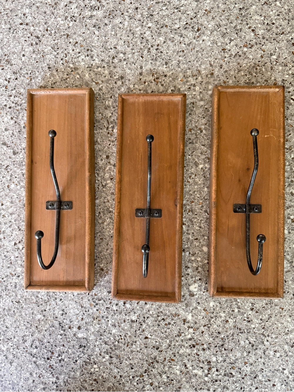 Set of 3 Wall-Mounted Wood Hooks in Brown with Black Metal Hooks